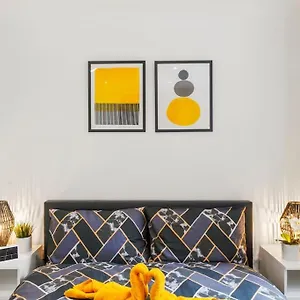Modern 2 Bedroom In The Heart Of London